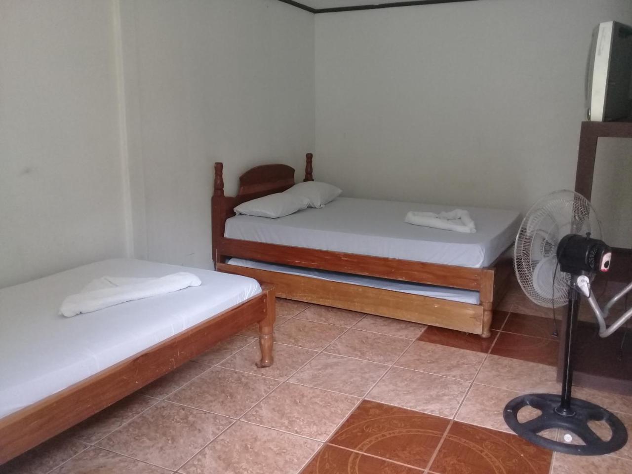 Hostel Orozco - Costa Rica Rio Cuarto Exterior photo